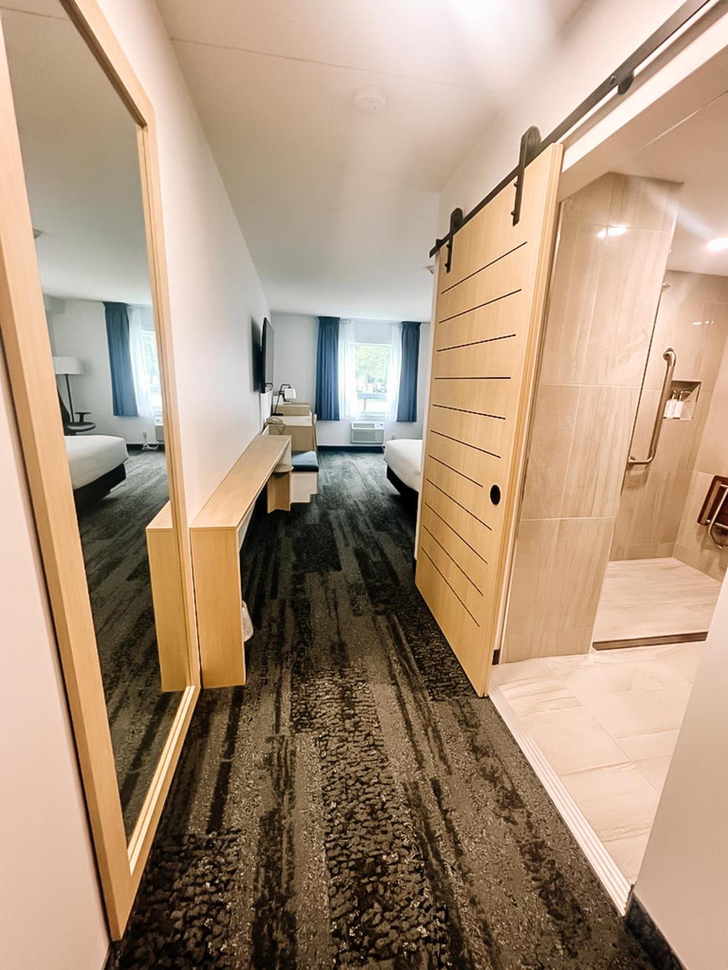 La Place Rendez-Vous Hotel Fort Frances Exteriér fotografie